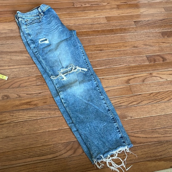 Gap girlfriend cropped Jean - Picture 2 of 7